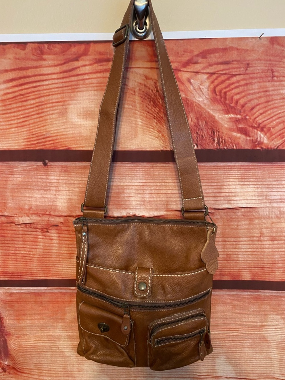 Roots Canada Leather Crossbody Bag Purse